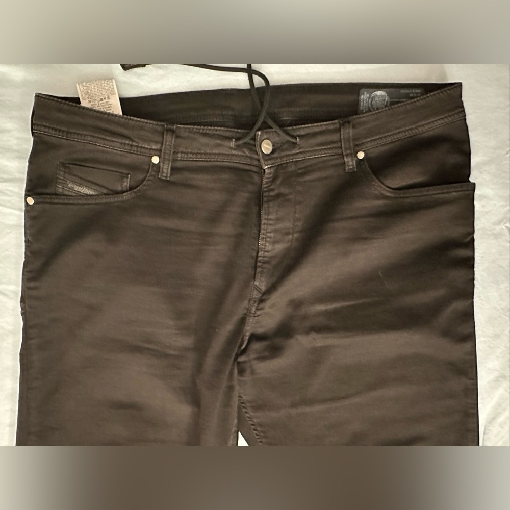 Skinny stretchy black jeans